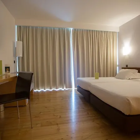Monte Prado & 4*